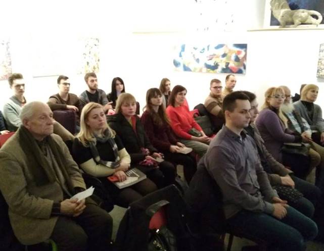 Глядацька зала під час зустрічі.